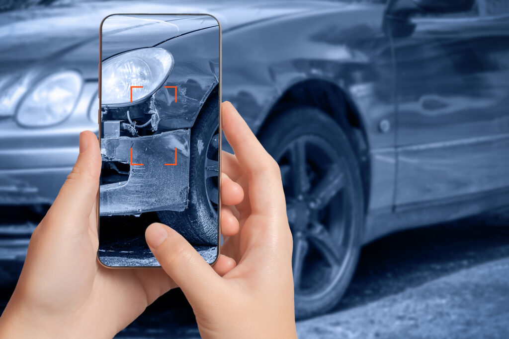Ben Knowles’ Guide on How to Document Your Accident and Injuries After a Collision
